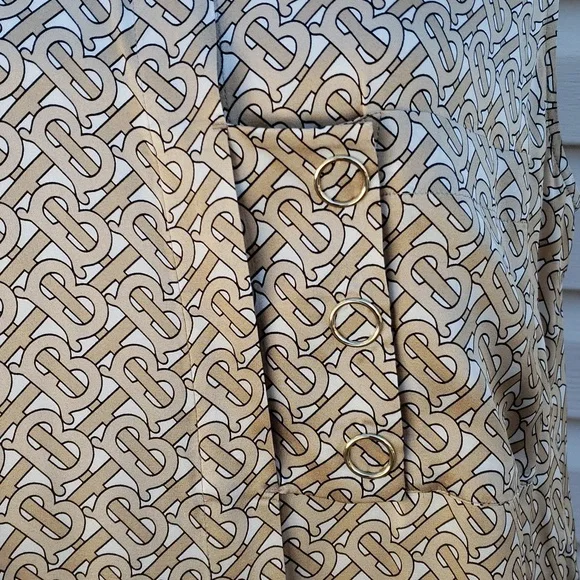 BURBERRY TB MONOGRAM 100% SILK OVERSIZED SHIRT BLOUSE TOP - Picture 7 of 13